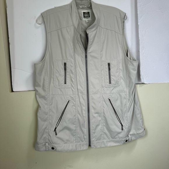 Tilley Utility Pocket Safari Lightweight Outdoor Hiking Travel Vest Nylon Tan L - Picture 6 of 15